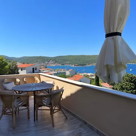 Cherry 1 아파트 비스